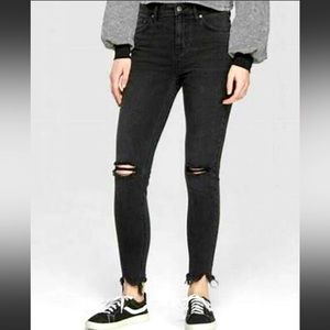 Wild Fable Women’s High Rise Skinny Jeans - Black 6